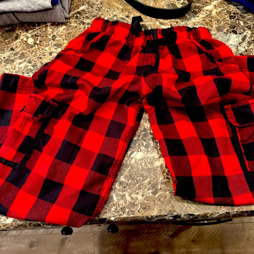 Cherokee buffalo plaid kids 8-10 pants.  Small tear in back